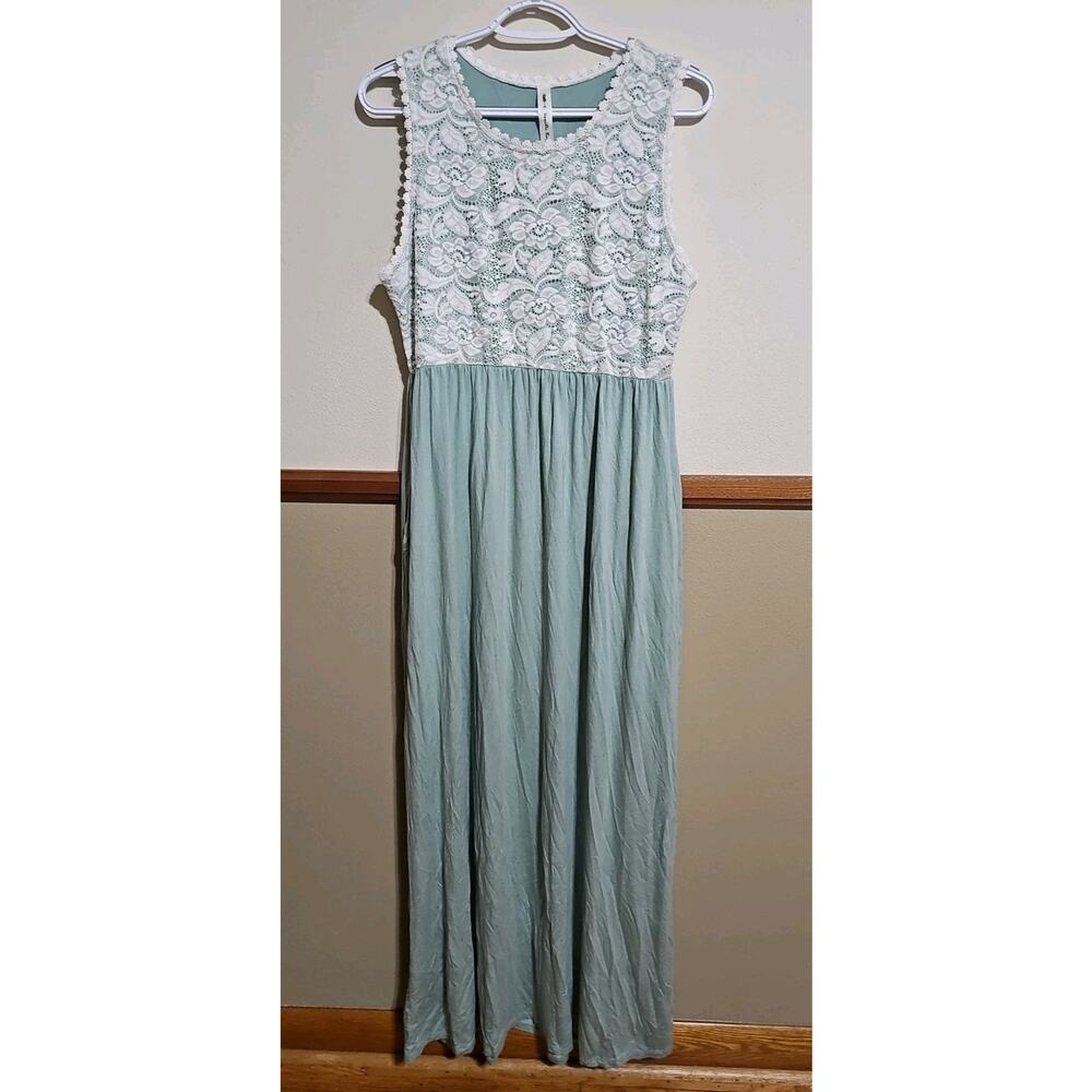 Vanilla Bay Women's Mint Green & White Lace Maxi Length Dress Size Large